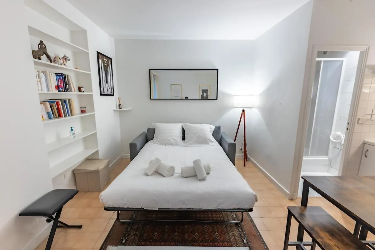 Cosy Apartment Well Located In Paris Center 0*,  France