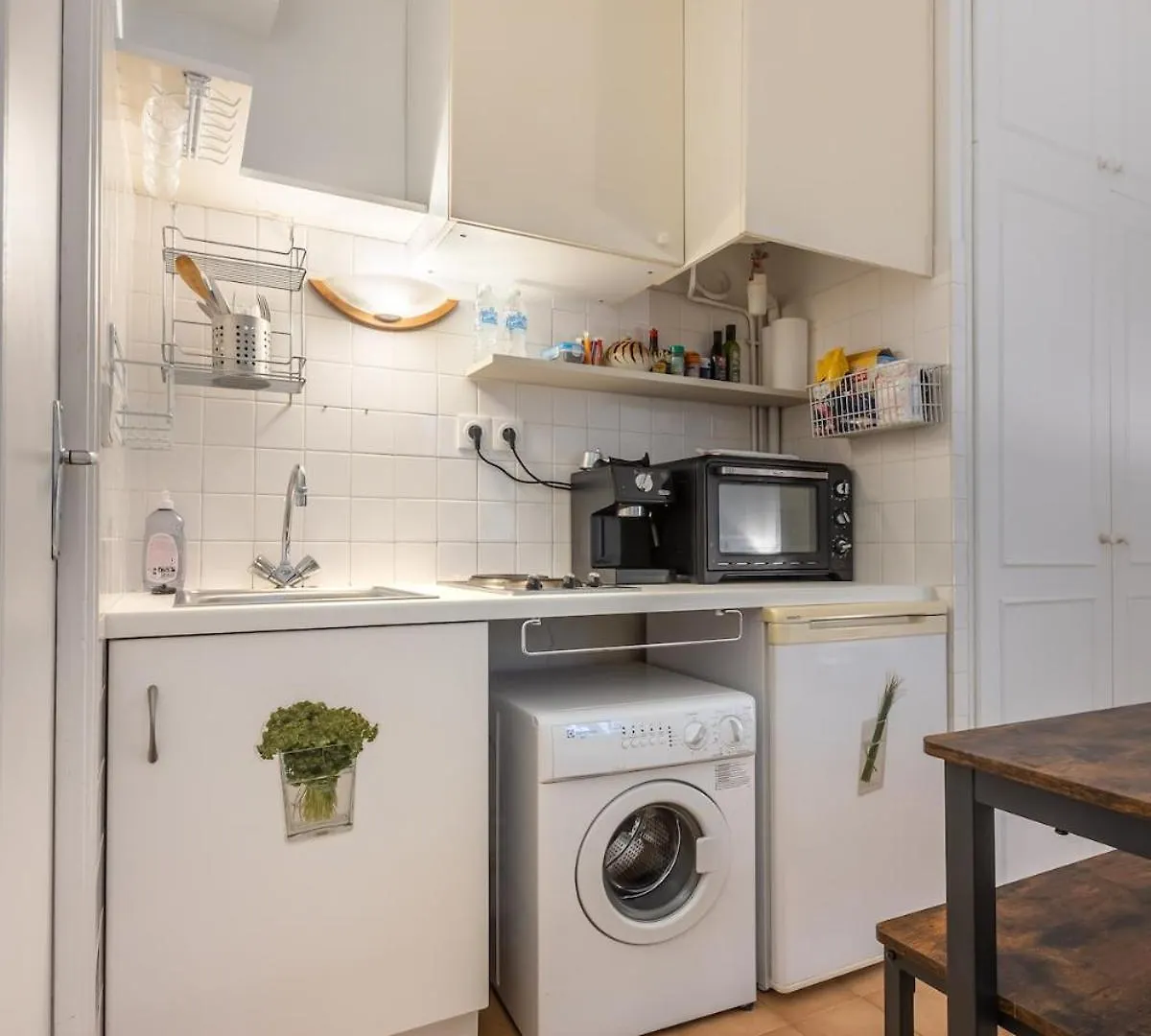 Cosy Apartment Well Located In Paris Center