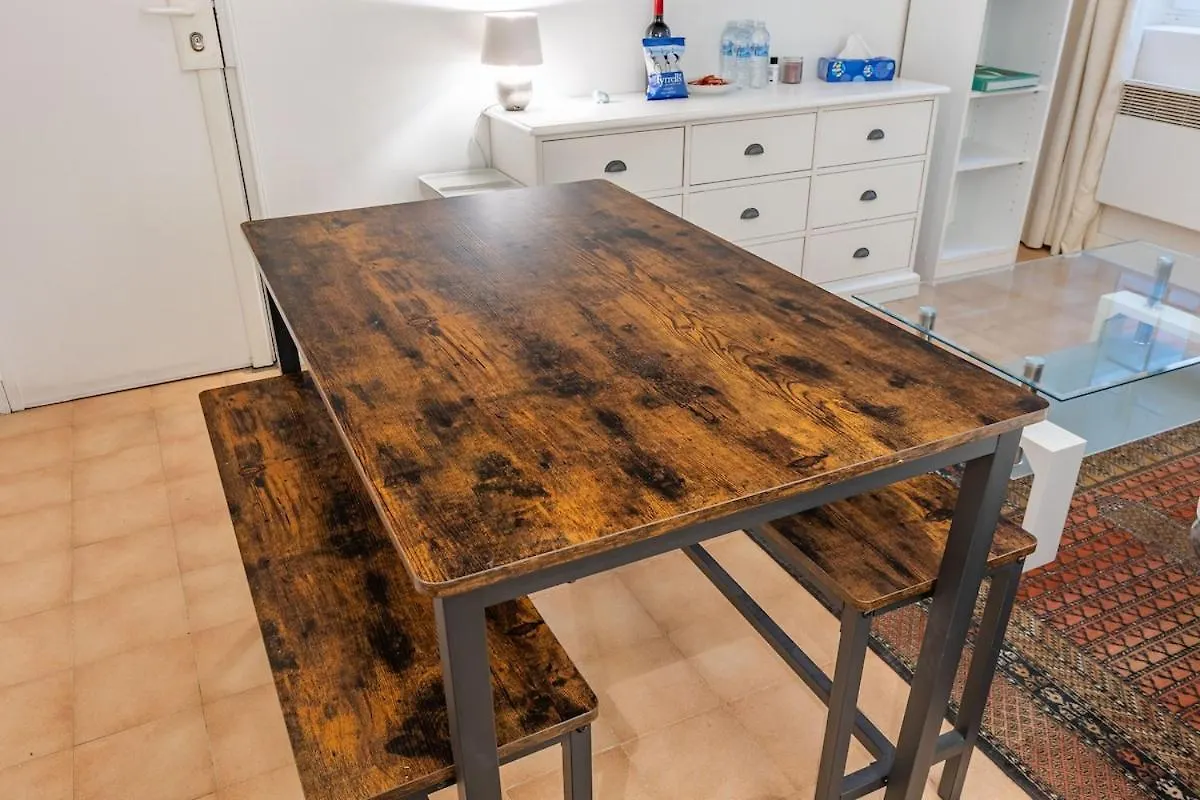Cosy Apartment Well Located In Paris Center